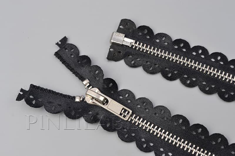 metal zippers DSC3495