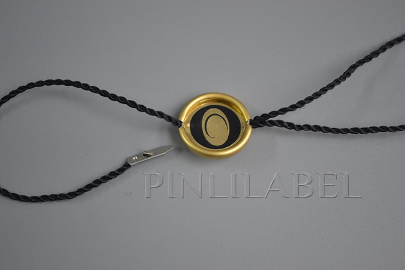 gold metal seal tags DSC6708