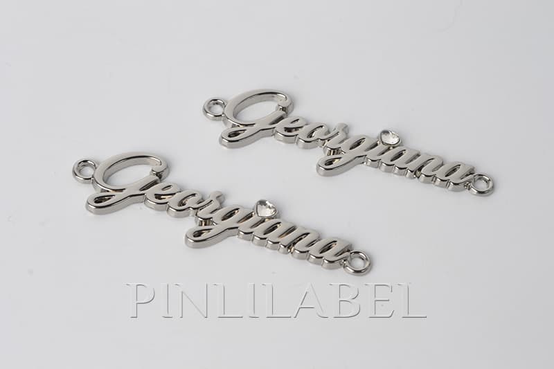 Custom Metal Pendants and Charms - pinliLAbel