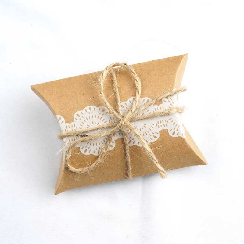 lace trimmed gift wrap 06