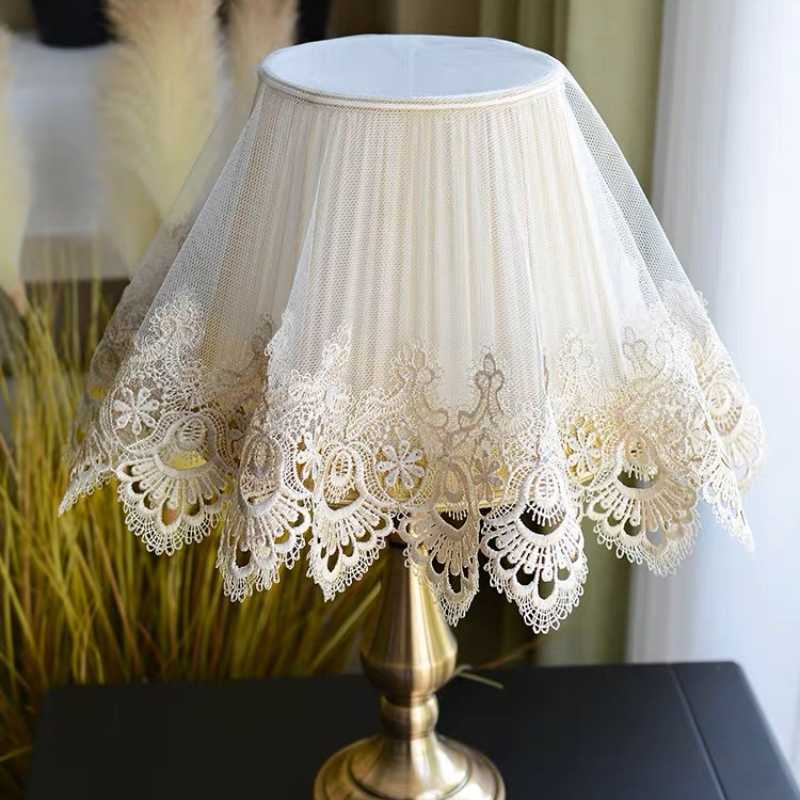 lace trimmed lampshade 05