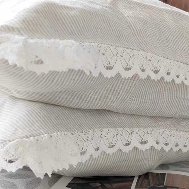 lace trimmed pillowcases 02
